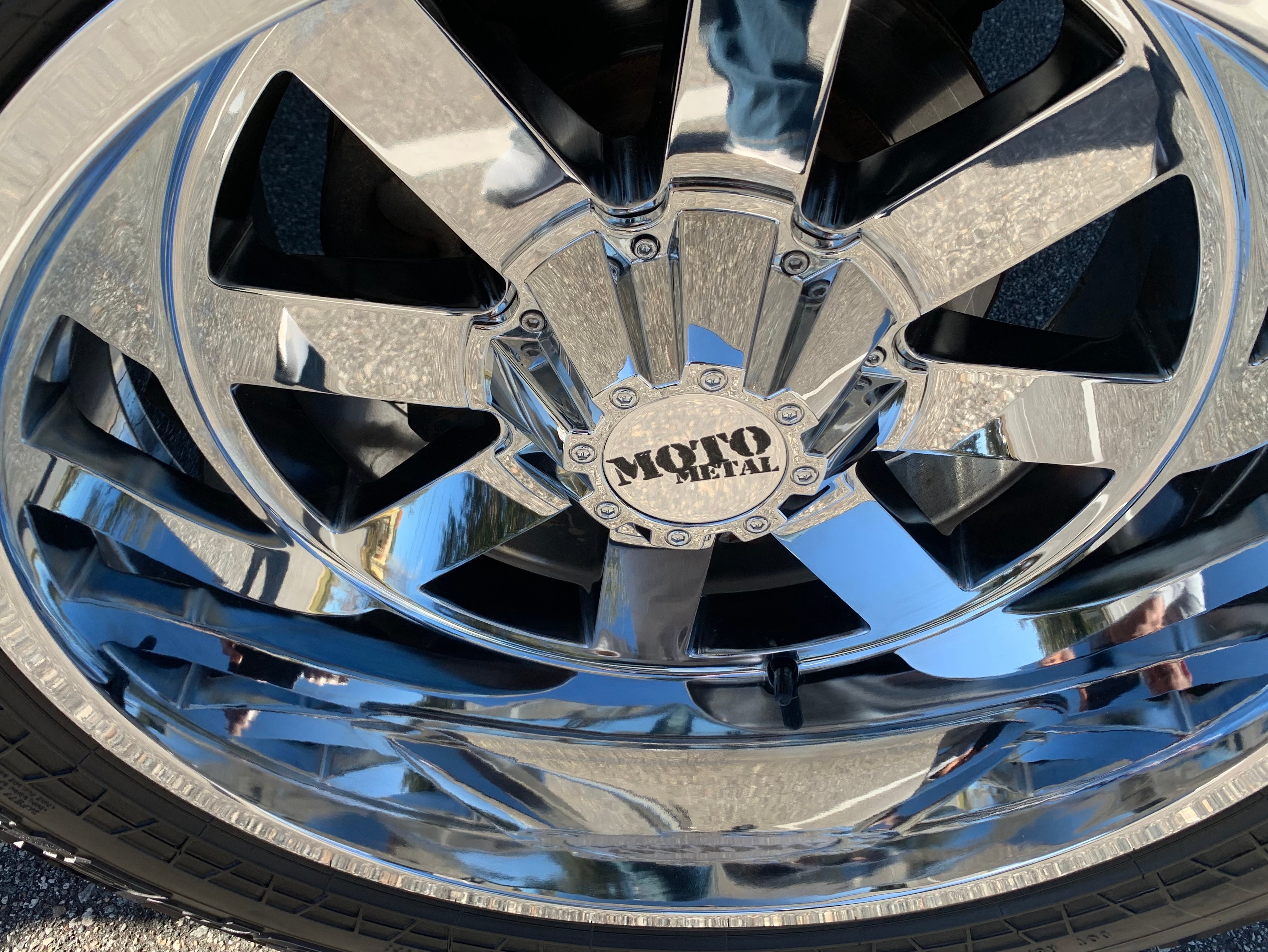 Moto Metal Silverado 1500 MO962 Chrome 6-Lug Wheel; 17x10; -24mm