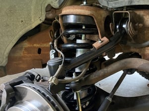 Rough Country Ammortizzatori Posteriori N3 Per Chevy Avalanche 2500 (2002-2006) - Sollevamento 4,5-6 Pollici - Corpo Da 54 Mm, Azoto