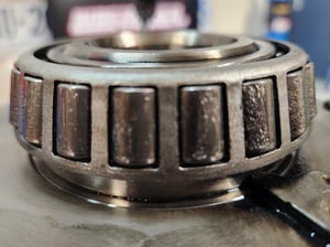 Motive Gear R9.75FRLMK マスターベアリングキット Koyo ベアリング付き (フォード 9.75イ Motive Gear (R9.75FRLMKT) Ring and Pinion Master Kit, Ring